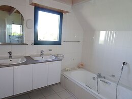 Beautiful Holiday Home With Sauna, sea View