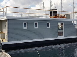 Houseboat Hecht in Egernsund at the Marina Minde