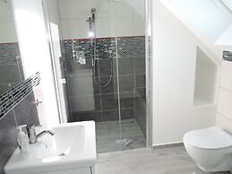 Holiday Home for 8 Person With Pool