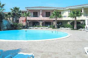 Residence With Shared Pool in Palau