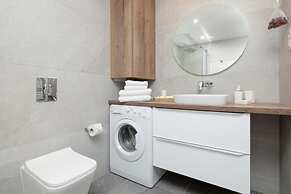 Spacious Apartment,summer Swimming Pool, Pobierowo