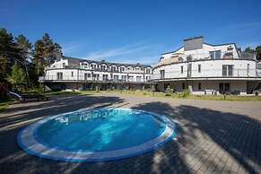 Spacious Apartment,summer Swimming Pool, Pobierowo