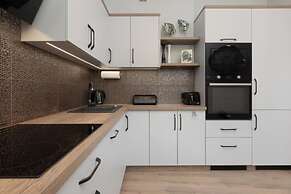 Spacious Apartment,summer Swimming Pool, Pobierowo