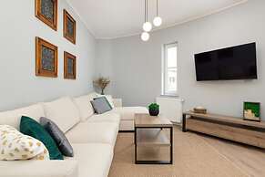 Spacious Apartment,summer Swimming Pool, Pobierowo