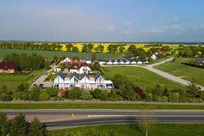 Comfortable House With, Whirlpool Bathtub Wrzosowo