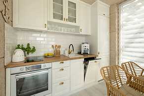 Comfortable House With, Whirlpool Bathtub Wrzosowo