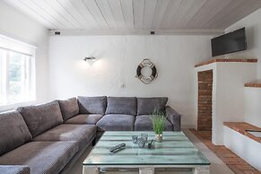 Stylische Ferienwohnung in Laendlicher Idylle