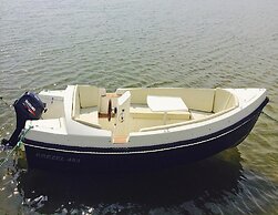 Ferienhaeuser am Kummerower See in Verchen