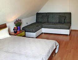 Ferienhaeuser am Kummerower See in Verchen