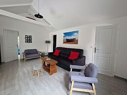 High Quality Chalet in Bucolic Setting, Plouegat-guerand-ex TUI