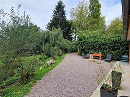 High Quality Chalet in Bucolic Setting, Plouegat-guerand-ex TUI