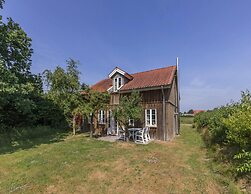 Liebevoll Eingerichtetes Ferienhaus in Langenhorn