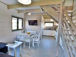 Holiday Houses Close to the Sea, Sianozety