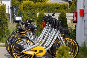 House With a Huge Terrace and a Whirlpool Bathtub