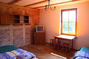 Semi-detached House in Ledzin for 14 Persons