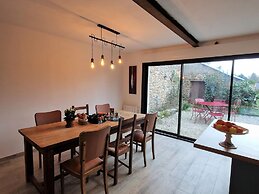 Charming Holiday Home, in the Heart of the bay of Mont St. Michel