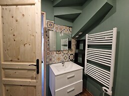 Charming Holiday Home, in the Heart of the bay of Mont St. Michel