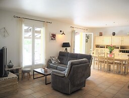 Cosy Holiday Home With Private and Heated Pool, Roaix-formerly TUI Fer