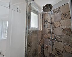 Holiday Flat With Balcony Terrace Near the Beach