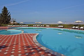 Fattoria Bio Pieve a Salti, Montalcino