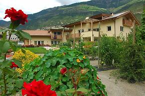 Apartment in Schlanders With Garden