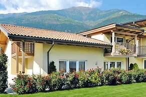 Apartment in Schlanders With Garden