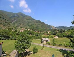 Holiday Home in Camaiore With Garden