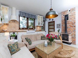 Luxurious Apartment, 4 Bedrooms, Pobierowo