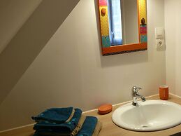 Charming Holiday Home With a Garden 600 m From the Beach