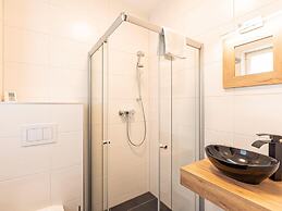 Chalet Arber in St.englmar With its own Hottube