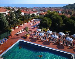 Apartment in Pietra Ligure With Balcony or Terrace-formerly TUI Ferien
