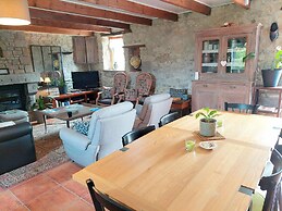 Holiday Home, Plounevez-lochrist