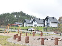 Modern Holiday Homes on the Lake in Kiedrowice