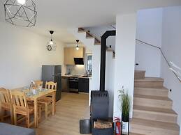 Modern Holiday Homes on the Lake in Kiedrowice