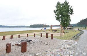 Modern Holiday Homes on the Lake in Kiedrowice