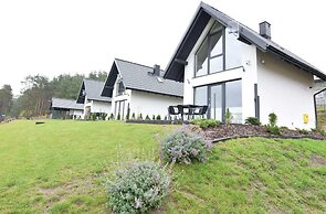 Modern Holiday Homes on the Lake in Kiedrowice