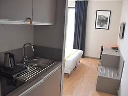 Res. Lyon Dock Ouest, Lyon, Studio for 2 Pers