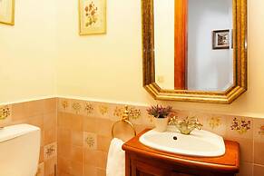 Villa Mansion Bandama With Pool in Santa Brigida