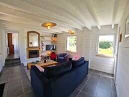 Comfortable Holiday Home on Large Garden Plot in Locquirec
