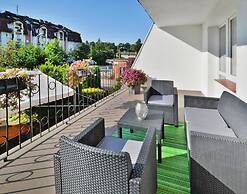 Holiday Flat With a Large Terrace, Kolobrzeg