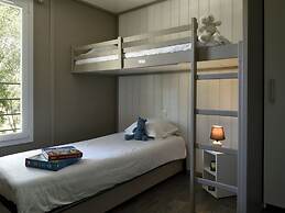 Chalet in a Holiday Complex With Direct sea Access