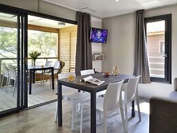 Chalet in a Holiday Complex With Direct sea Access