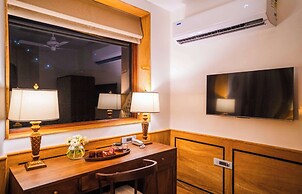 Artisav House
