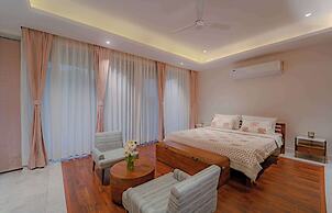Artisav House