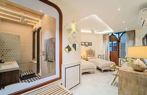 Artisav House