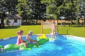 Holiday Homes, Gleznowko