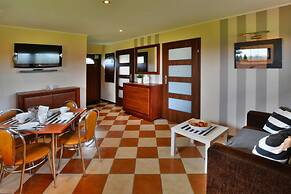 Holiday Homes, Gleznowko