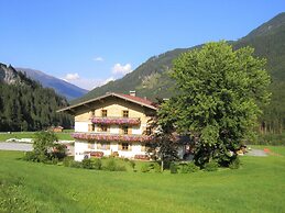 Apartment in Krimml With Parking Space