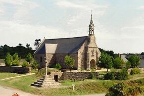 Terraced House With Garden and sea View, Paimpol