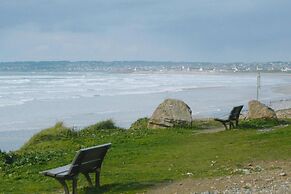Holiday Home, Plovan